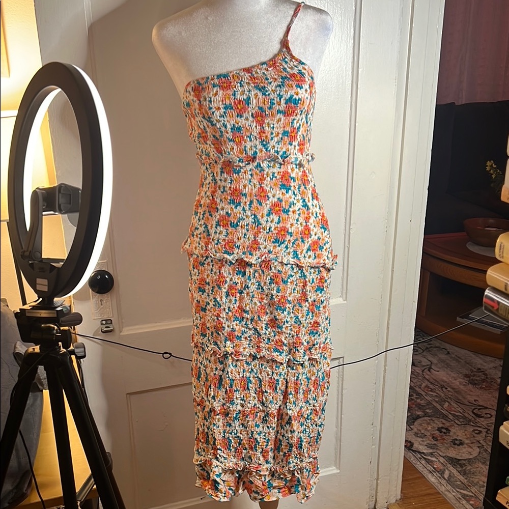 Elegant One-Shoulder Dress in Vibrant Multicolor